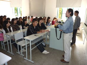 產(chǎn)學(xué)深度融合 藝術(shù)系“廠中校、校中廠”教學(xué)新模式的探索與實(shí)踐